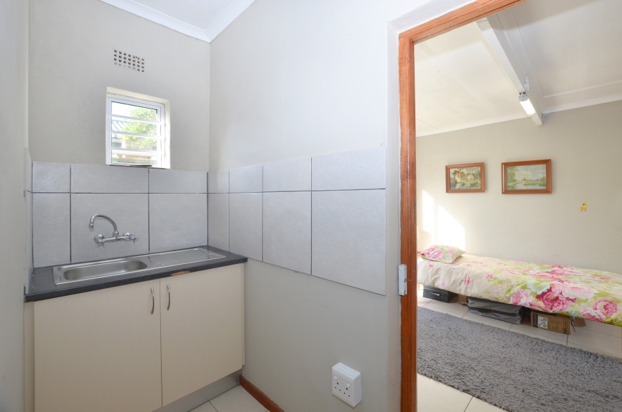 3 Bedroom Property for Sale in Yzerfontein Western Cape